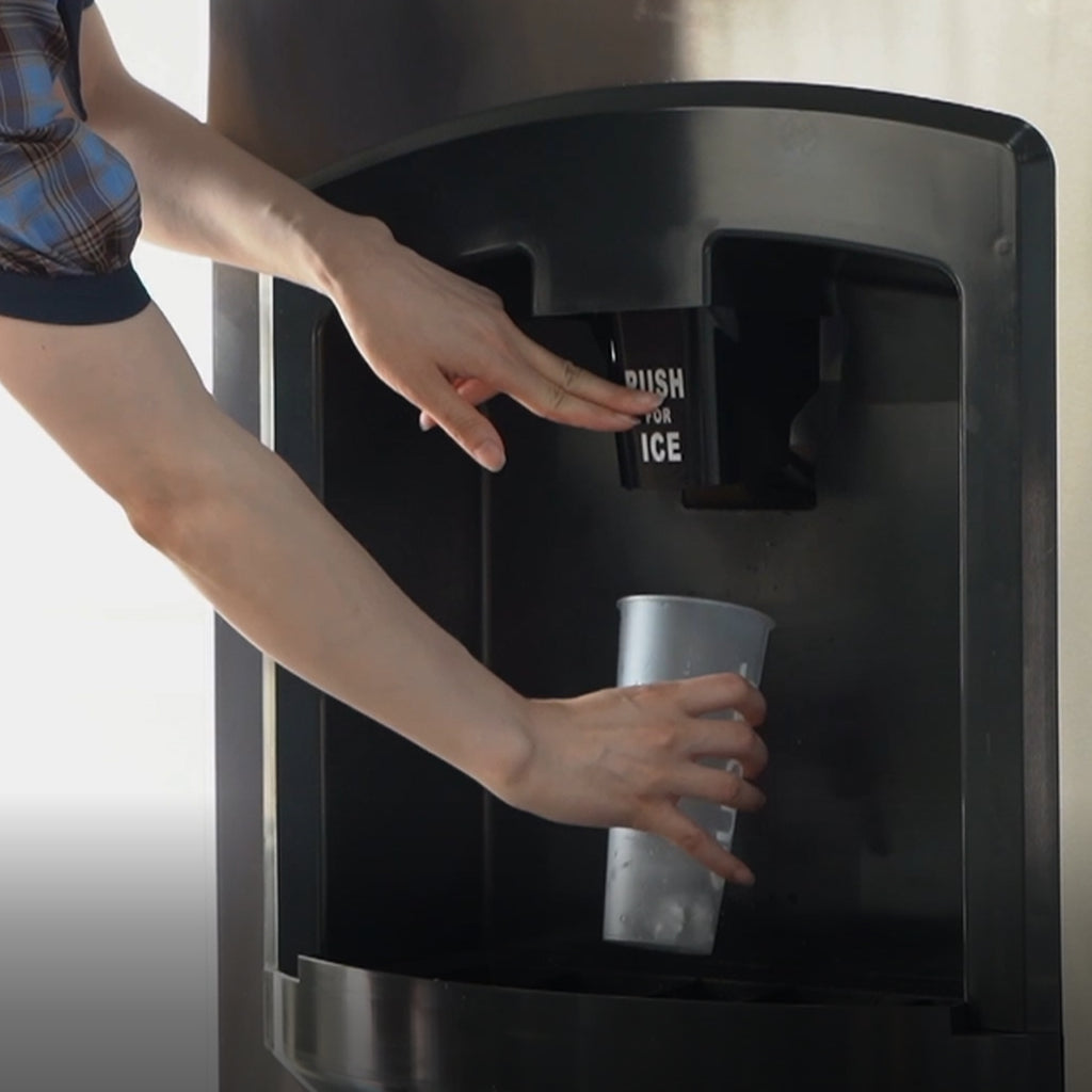 CombiSteel ICE DISPENSER 60KG