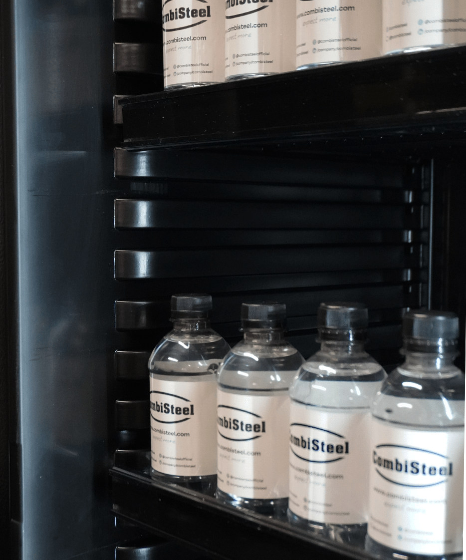 CombiSteel REFRIGERATOR 1 GLASS DOOR BLACK WITH LIGHT BOX SVE-450 BLC