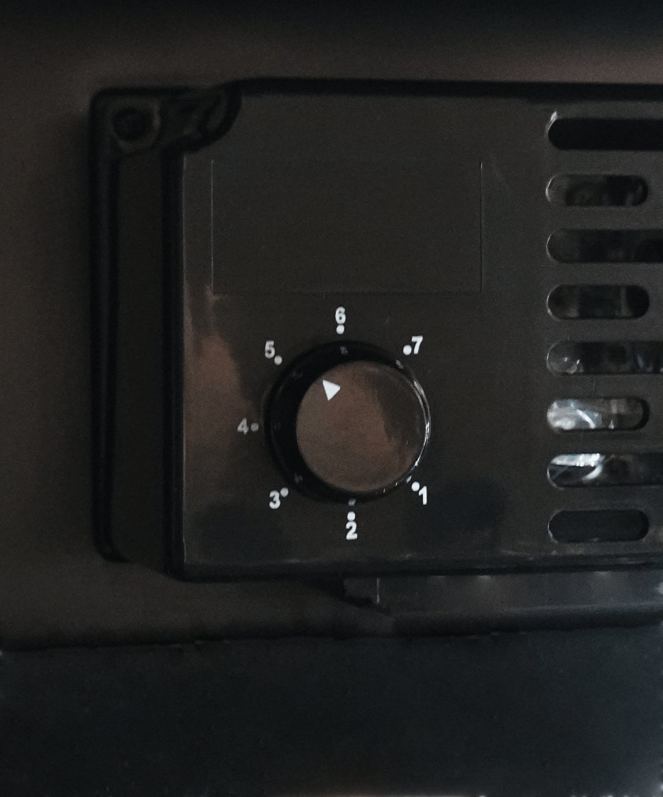 CombiSteel REFRIGERATOR 1 GLASS DOOR BLACK WITH LIGHT BOX SVE-450 BLC