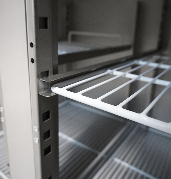 CombiSteel 700 REFRIGERATED COUNTER 2 DOORS AND 4 DRAWERS ENERGY LINE
