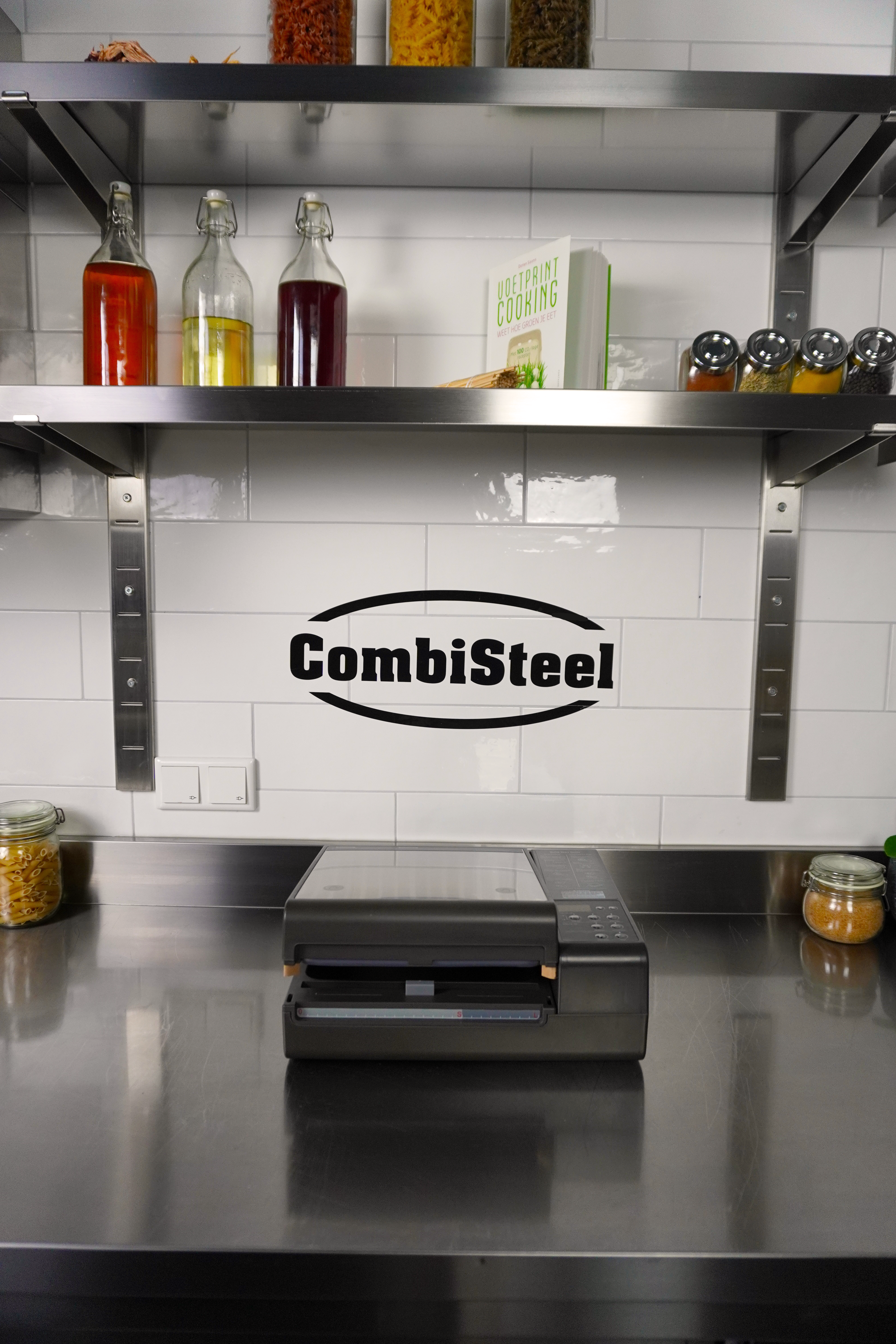 CombiSteel VACUUM MACHINE 254MM